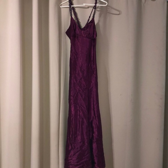 PROM DRESS - Picture 3 of 3